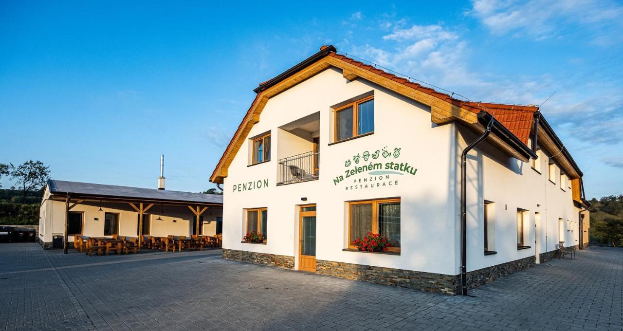 Na Zelenem Statku Hotel Rasovice  Exterior photo